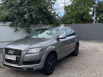 Авто Audi Q7 2011 № 7872606
