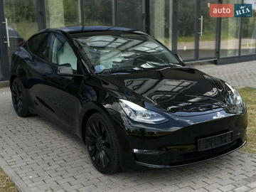 Авто Tesla Model Y 2023 № 7872634