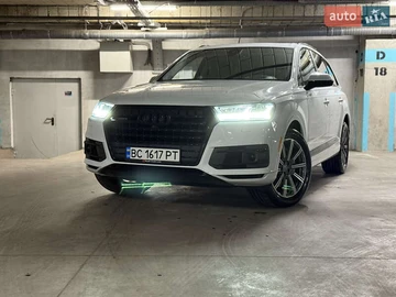 Авто Audi Q7 2017 № 7872637