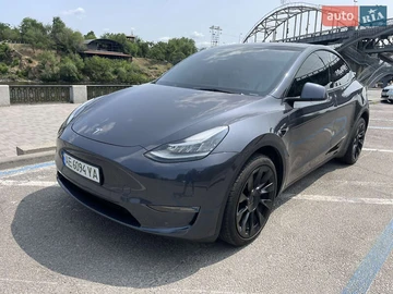 Авто Tesla Model Y 2023 № 7872638