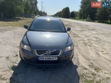 Авто Volvo V50 2010 № 7872756