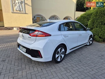 Авто Hyundai Ioniq 2019 № 7872846