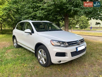 Авто Volkswagen Touareg 2013 № 7872873