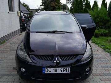 Авто Mitsubishi Grandis 2004 № 7873029