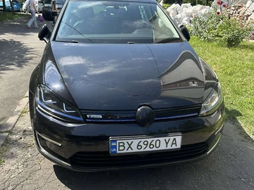 Авто Volkswagen E-Golf 2014 № 7873080