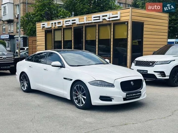 Авто Jaguar Xj 2013 № 7873172