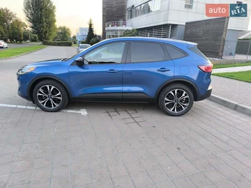 Авто Ford Escape 2022 № 7873260