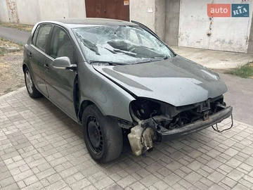 Авто Volkswagen Golf 2004 № 7873324