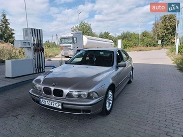 Авто BMW 5 Series 2000 № 7873337