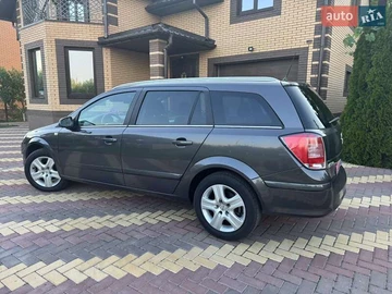 Авто Opel Astra 2010 № 7873471