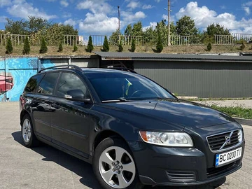 Авто Volvo V50 2010 № 7873487