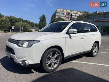 Авто Mitsubishi Outlander 2014 № 7873637