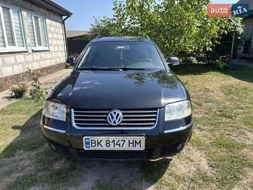 Авто Volkswagen Passat 2004 № 7873861