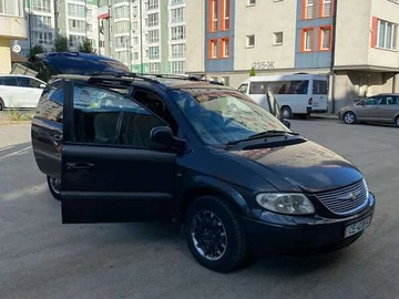 Авто Chrysler Voyager 2002 № 7873877