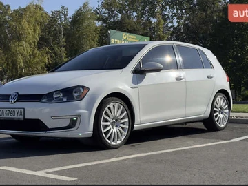 Авто Volkswagen E-Golf 2016 № 7874038
