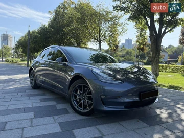 Авто Tesla Model 3 2019 № 7874225