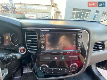 Авто Mitsubishi Outlander 2016 № 7874236