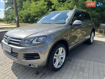 Авто Volkswagen Touareg 2011 № 7874250