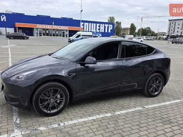 Авто Tesla Model Y 2024 № 7874313