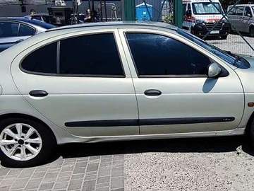 Авто Renault Megane 2003 № 7874398