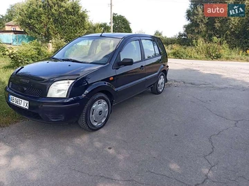 Авто Ford Fusion 2004 № 7874495