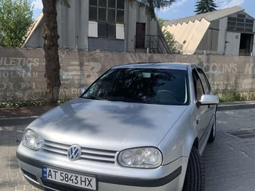 Авто Volkswagen Golf 2000 № 7874496