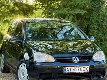 Авто Volkswagen Golf 2004 № 7874513