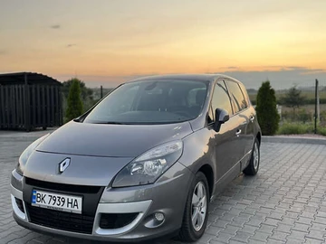 Авто Renault Scenic 2010 № 7874606