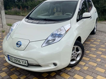 Авто Nissan Leaf 2011 № 7874618