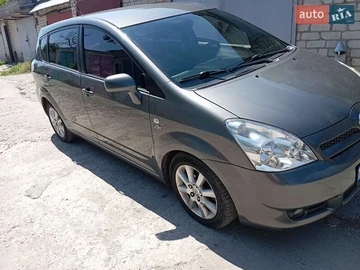 Авто Toyota Corolla Verso 2006 № 7874702
