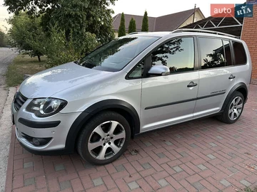 Авто Volkswagen Cross Touran 2008 № 7874755