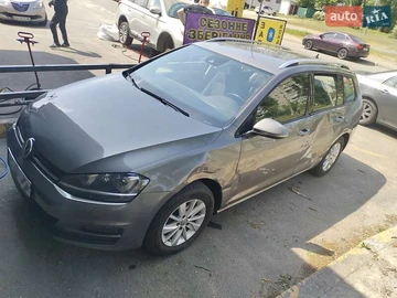 Авто Volkswagen Golf 2013 № 7874784
