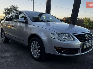 Авто Volkswagen Passat 2010 № 7874786