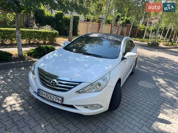 Авто Hyundai Sonata 2013 № 7874991
