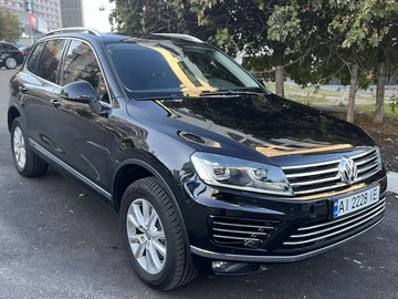 Авто Volkswagen Touareg 2015 № 7875025