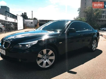 Авто BMW 5 Series 2004 № 7875190