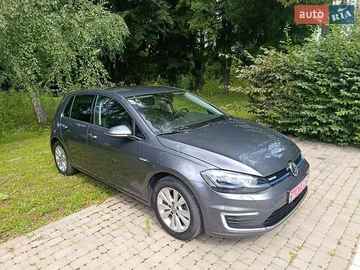 Авто Volkswagen E-Golf 2019 № 7875196