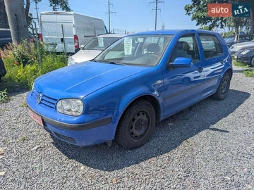 Авто Volkswagen Golf 2001 № 7875234