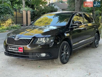 Авто Skoda Superb 2014 № 7875447
