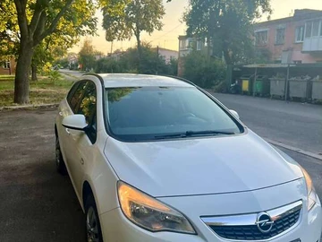 Авто Opel Astra 2011 № 7875653