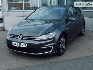Авто Volkswagen E-Golf 2017 № 7875740