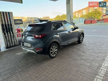 Авто KIA Stonic 2021 № 7875787