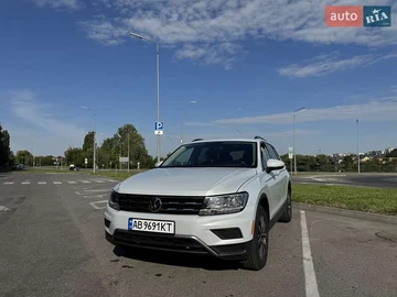 Авто Volkswagen Tiguan 2018 № 7875817