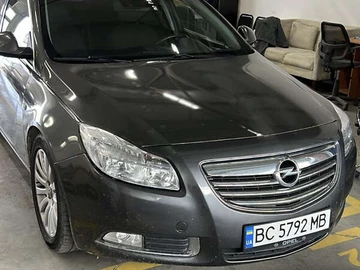 Авто Opel Insignia 2010 № 7876008