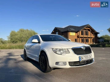 Авто Skoda Superb 2009 № 7876028