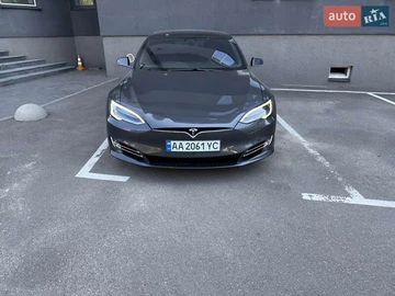 Авто Tesla Model S 2018 № 7876245