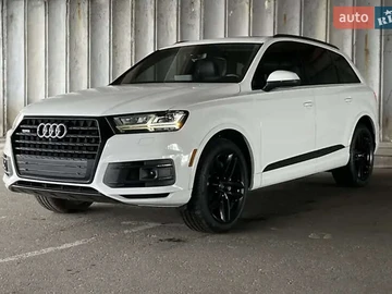 Авто Audi Q7 2017 № 7876257