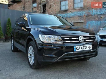 Авто Volkswagen Tiguan 2019 № 7876259