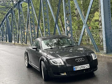 Авто Audi Tt 2001 № 7876410