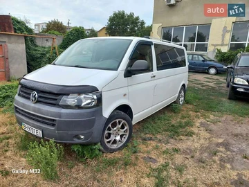 Авто Volkswagen Transporter 2010 № 7876443